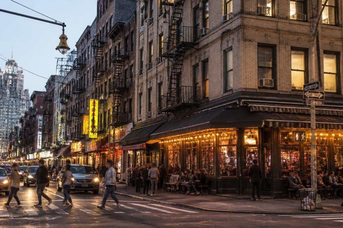 Lower East Side and Chinatown: Best for Food and Late Nights