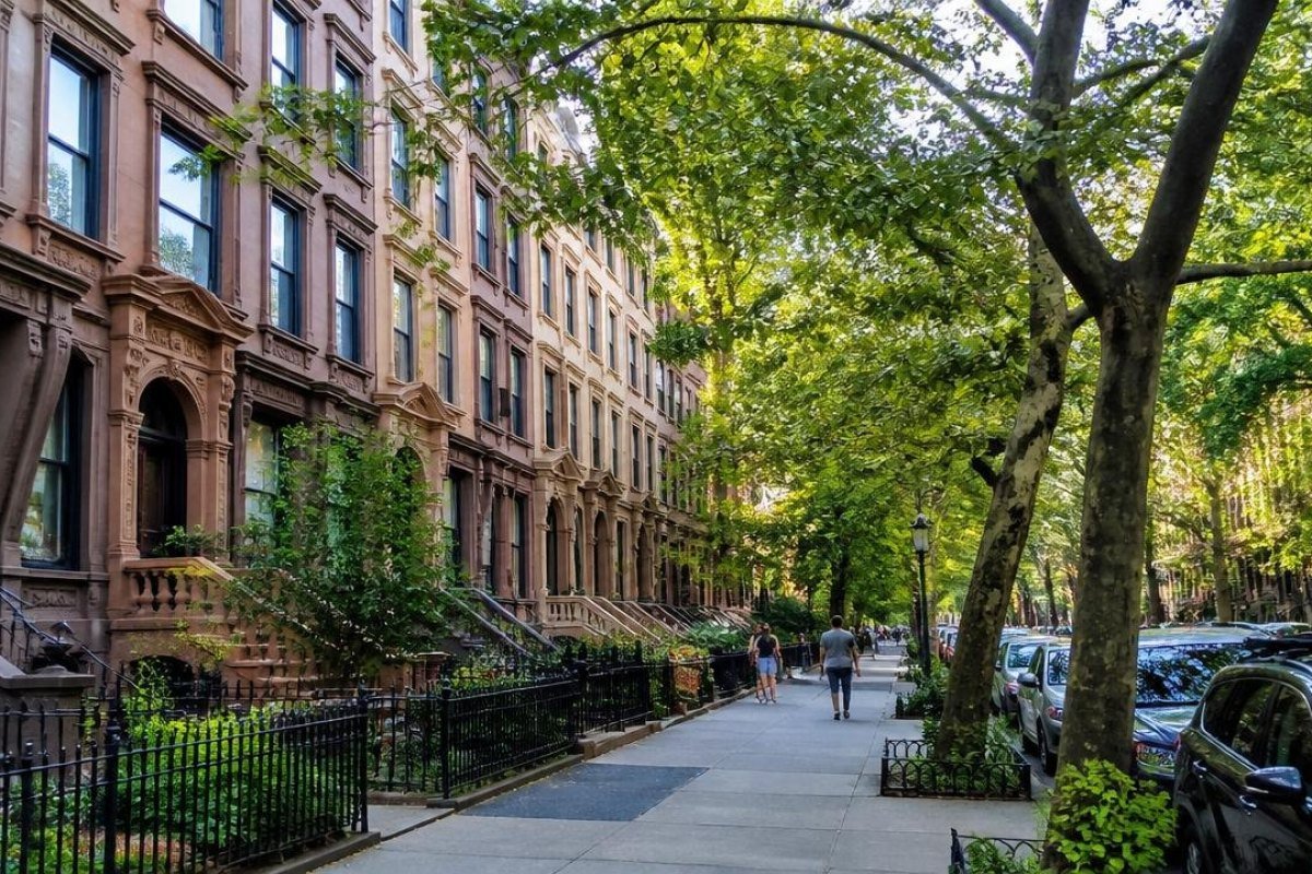 Upper West Side: Museums, Brownstones, and Central Park